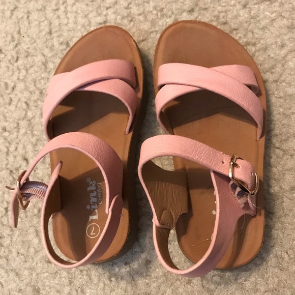 Toddler girl shoes size 7 - Picture 5 of 6